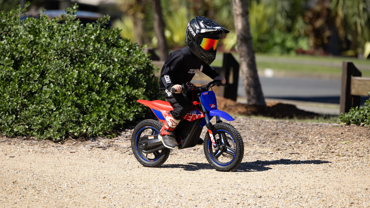 electric dirt bike for kids